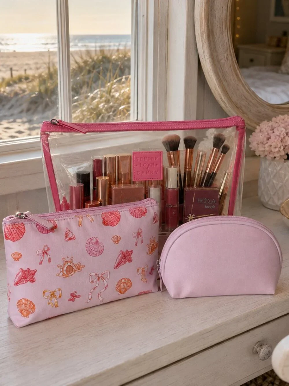 NWT - Tender Love + Carry 3 Piece Pink Seashell Cosmetic Set